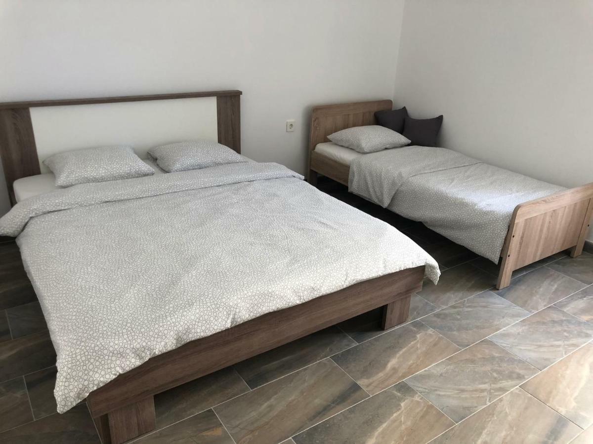 Croatia Mandreアパートメント エクステリア 写真